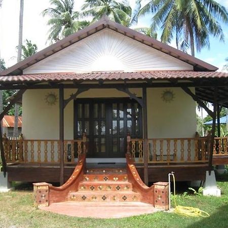 Bohok Guesthouse Pantai Cenang (Langkawi) Bagian luar foto