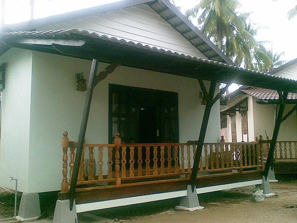 Bohok Guesthouse Pantai Cenang (Langkawi) Bagian luar foto