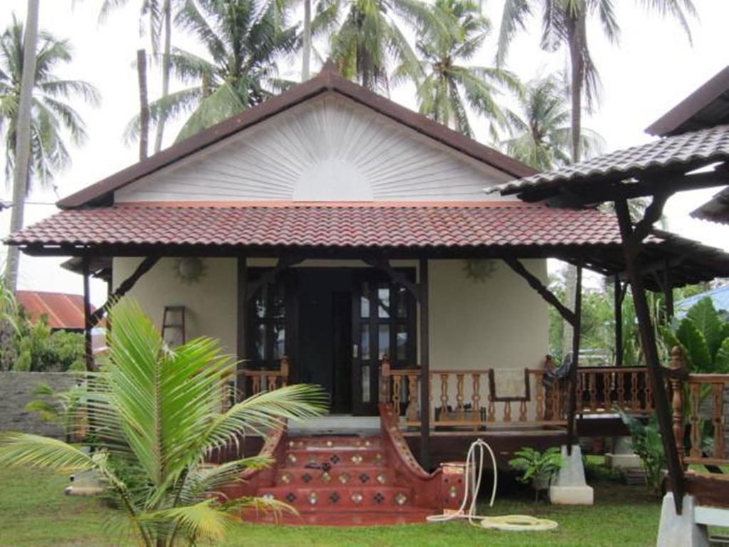 Bohok Guesthouse Pantai Cenang (Langkawi) Bagian luar foto