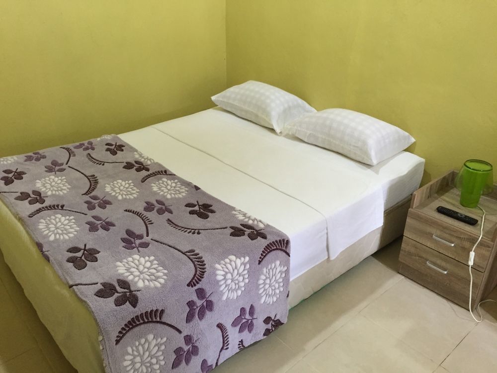 Bohok Guesthouse Pantai Cenang (Langkawi) Bagian luar foto