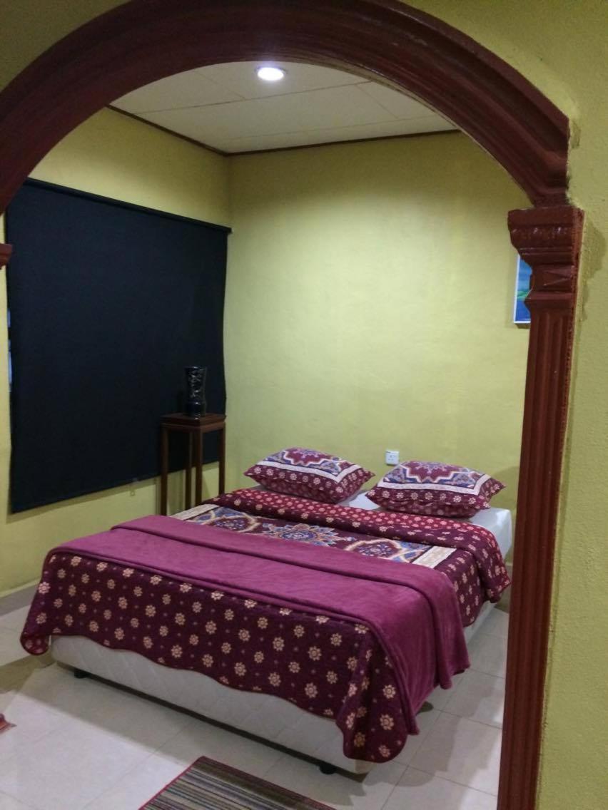 Bohok Guesthouse Pantai Cenang (Langkawi) Bagian luar foto