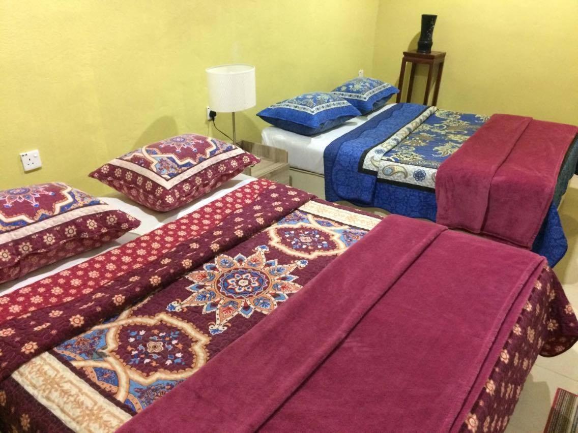 Bohok Guesthouse Pantai Cenang (Langkawi) Bagian luar foto
